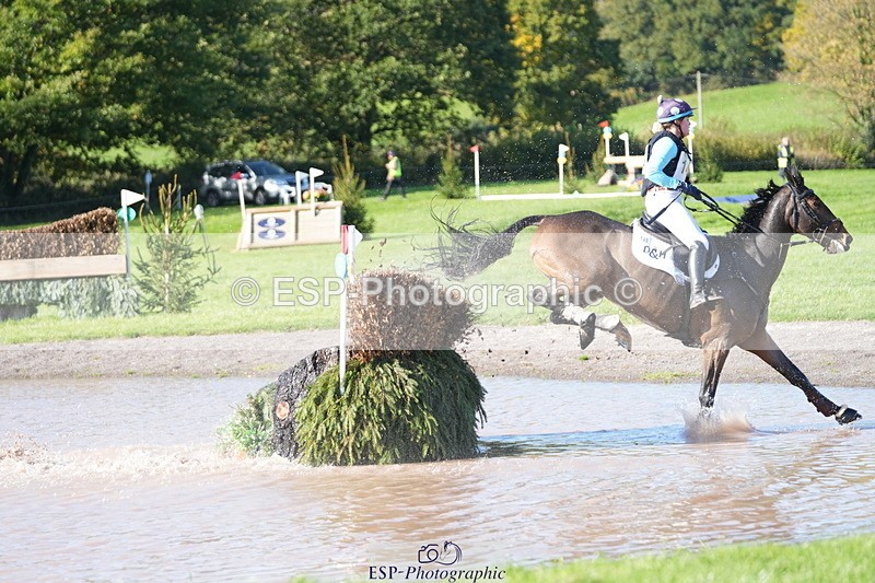 251024A-124716-10810 - B-140-Charlotte.Ward