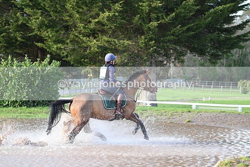 WJ7_0136 - Time 11:49 to 12:09