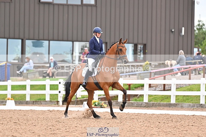 240817A-154606-10358 - 316-Hannah.Drinkwater-Sonnetti