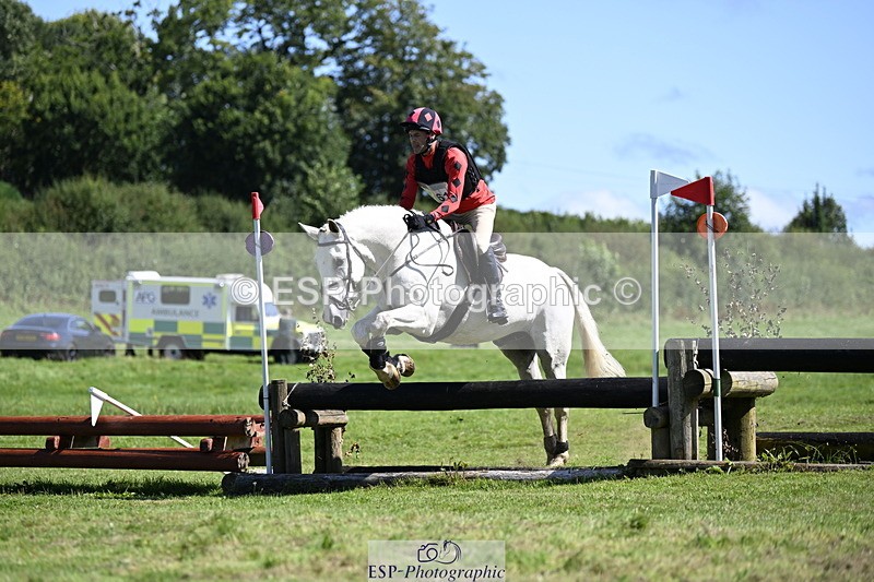 240811A-112202-01437 - 061-