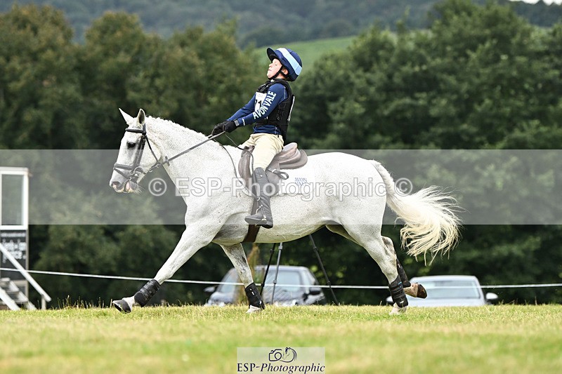 240825X-163214-37287 - 80cm XC 16.30 to 17.30