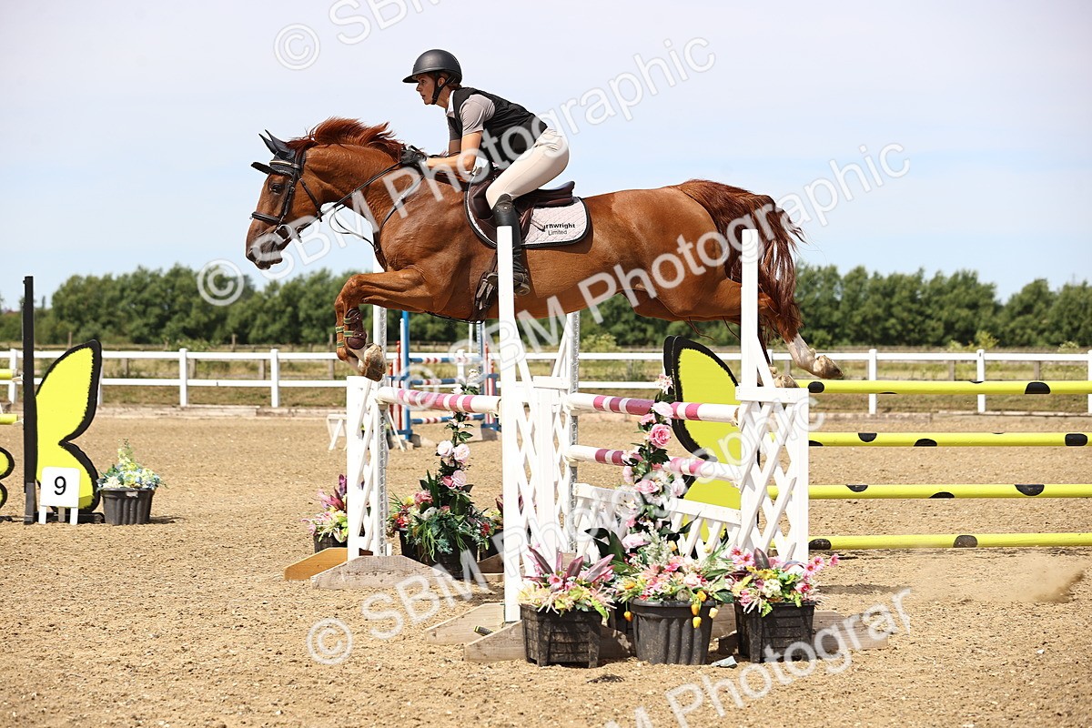SBM_000500 - Class 15 - Redpost Equestian Senior Foxhunter - 1.20m