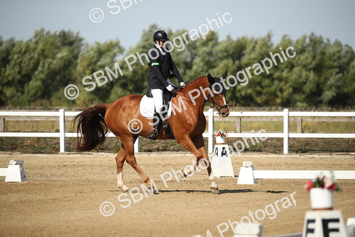 SBM_004089 - Class 11 - Novice 5 - 10.24-11.20