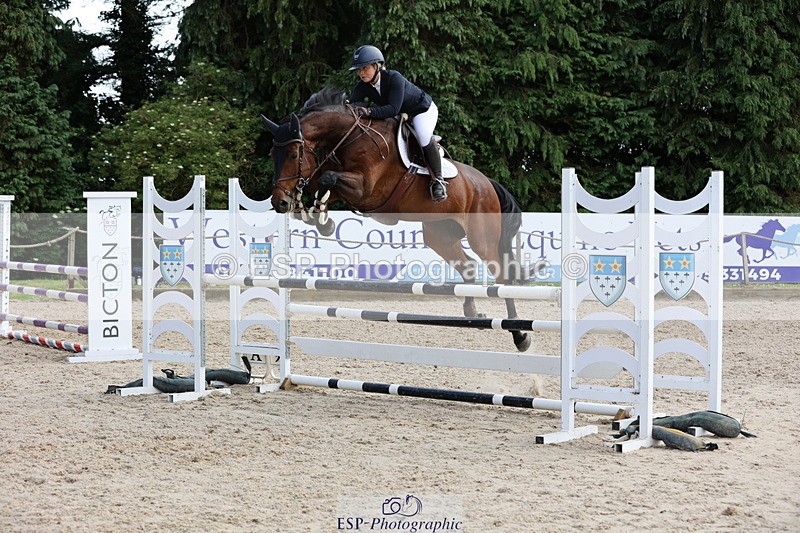 250614A-160301-08199 - Cls 30 1.05m Amateur Q and Open