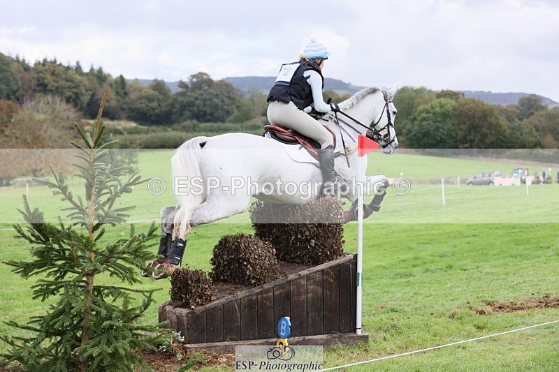 231020-130723-08678 - 072-CARROW.IROKO-Alice.England-XC