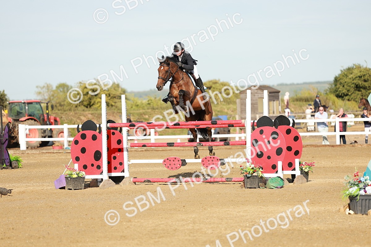 SBM_008743 - Class 6 - National 1.30m 1.40m Open Handicap