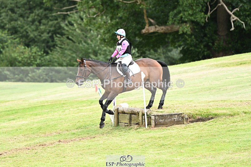 240825X-180935-38150 - 80cm XC 17.30 to End