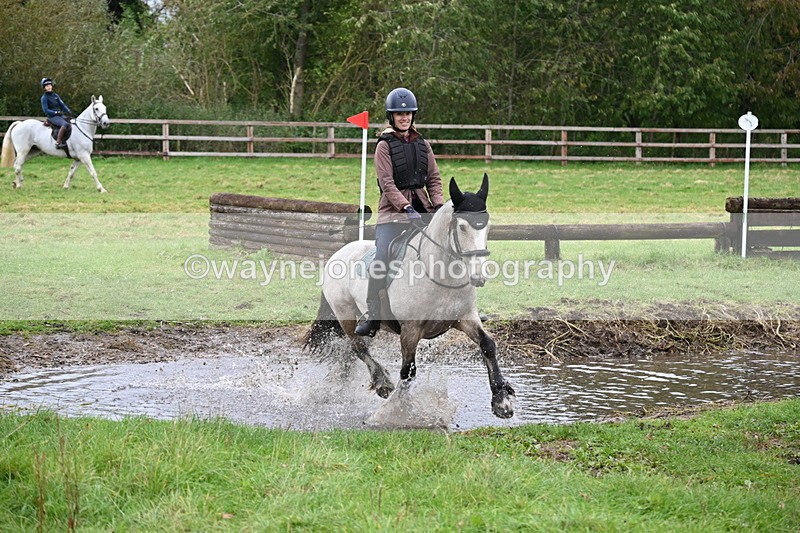 WJ6_3980 - Time at Photographer 11:48 to 11:56