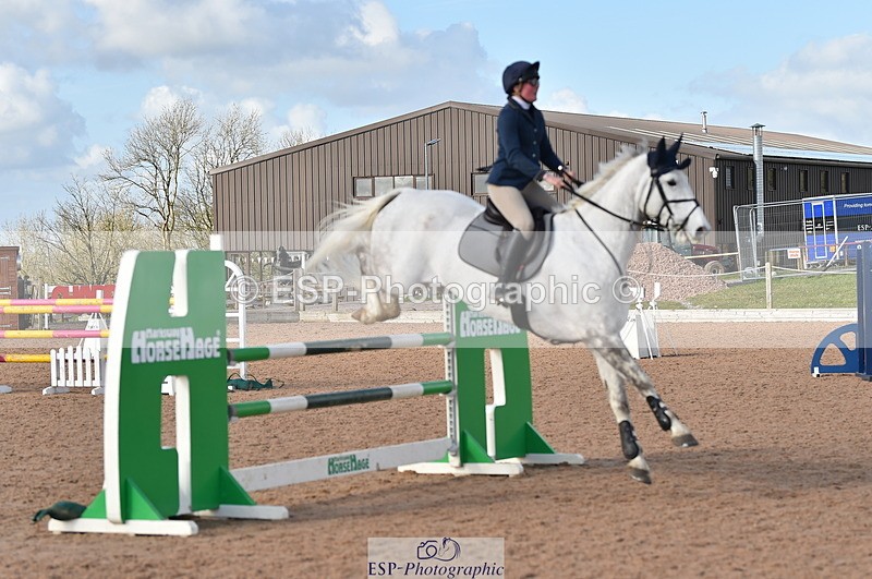 240306A-141236-01595 - Cls 4 Newcomers and 1.10m Open