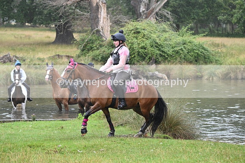 WJ7_8843 - Time at Water 11:53 to 12:23