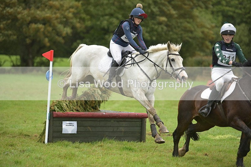 RAY_0072 - Class 3: 70cm Pairs: Corner