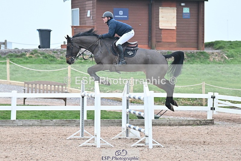 240113A-154141-02539 - Cls 15 National 1.30m and 1.40m