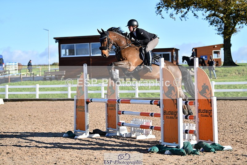 231110A-133754-00623 - Cls 5 Newcomers & 1.10m Open