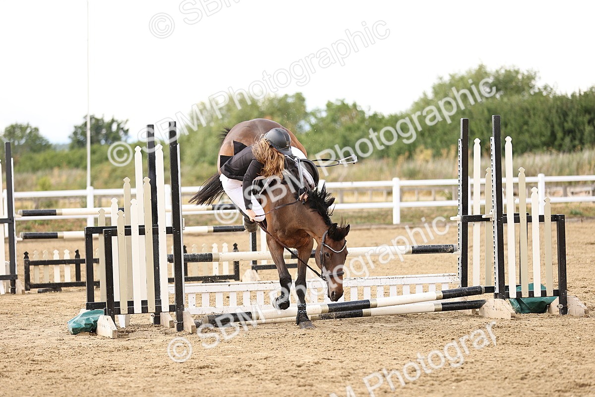 SBM_027012 - Class 13 - Senior Newcomers - 1.10m