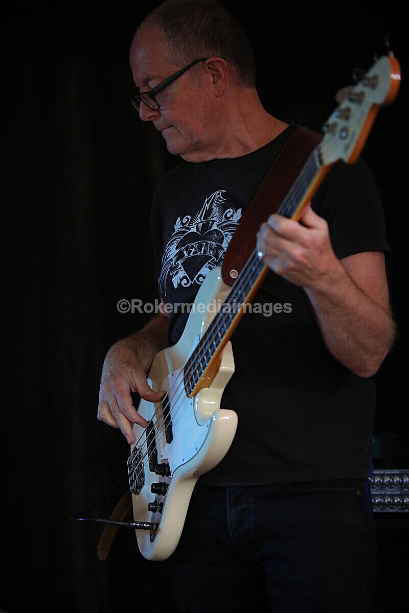 FOLK N BLUES-334 - FOLK and BLUES SEPT 2022