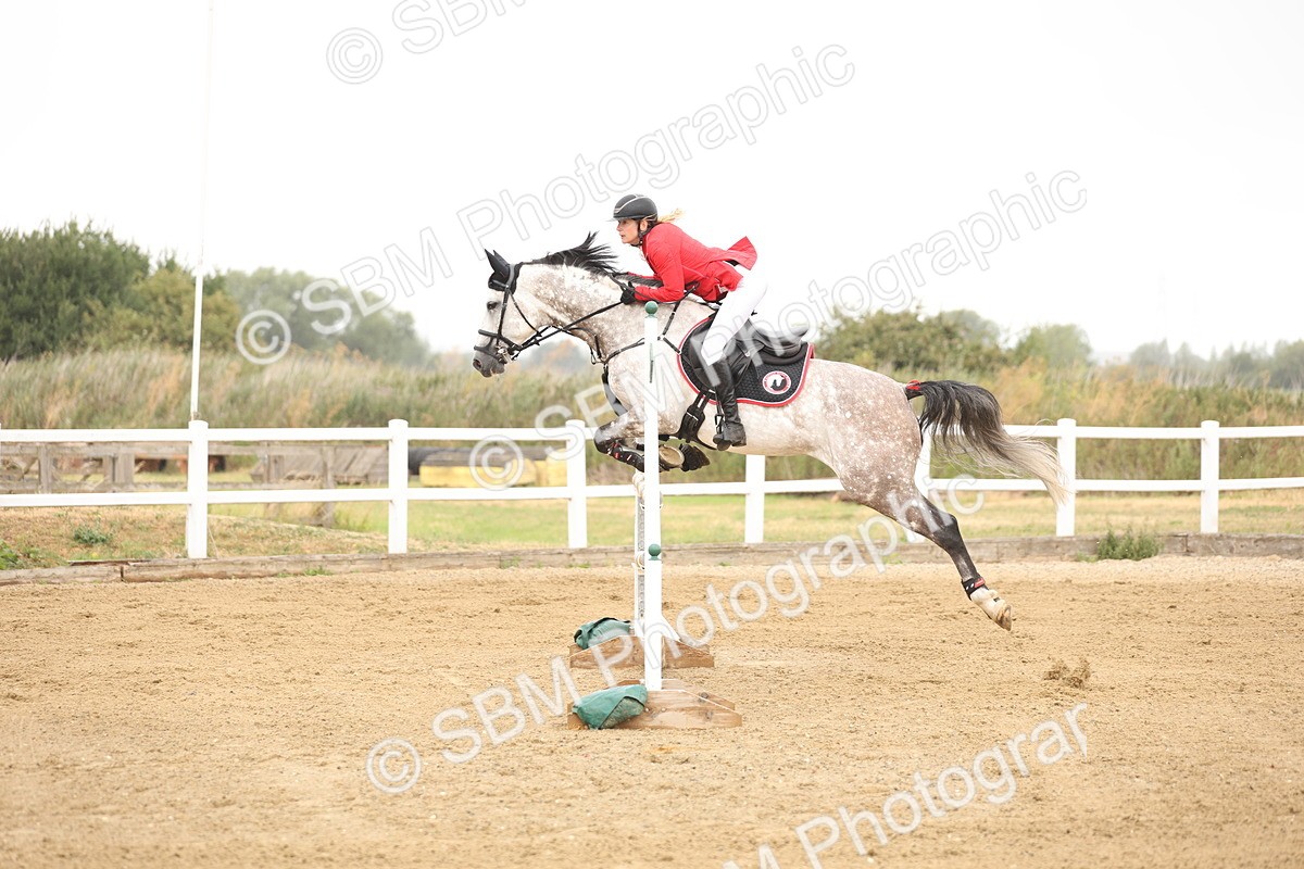 SBM_024078 - Class 6 - Senior Newcomers 1.10m