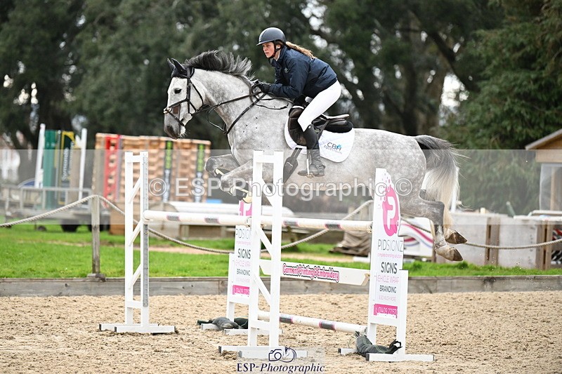 250323A-153843-05069 - Cls 25 Snr Fox & 1.20m Open
