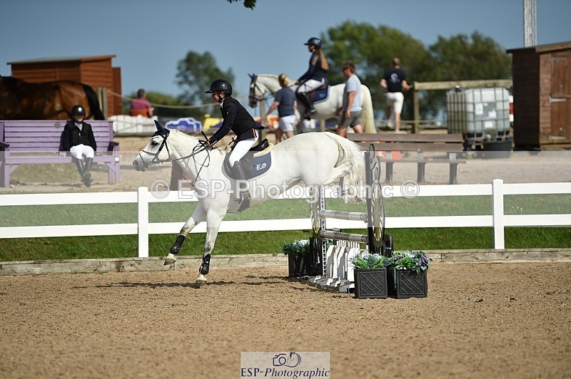 250628-164556-06792 - Cls 24 Pony Discovery & 90cm Open