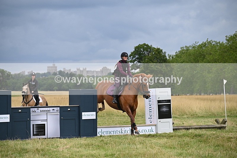 WJ6_2914 - Time at Jump 11:06 to 11:40