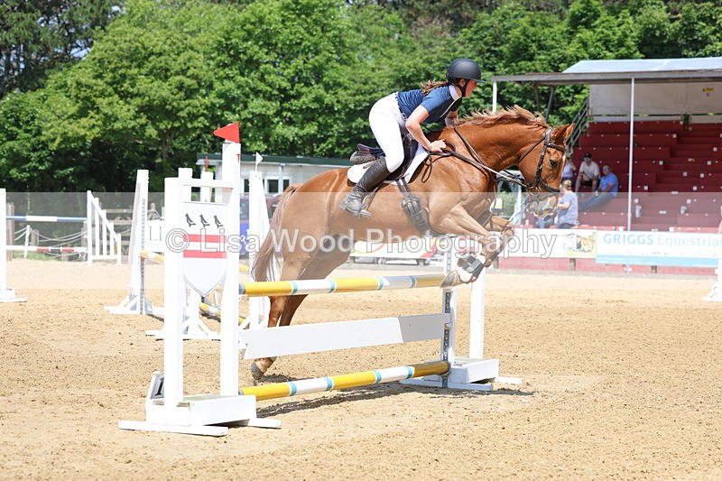 3E7A0046 - Class 9: Senior BN/90cm open