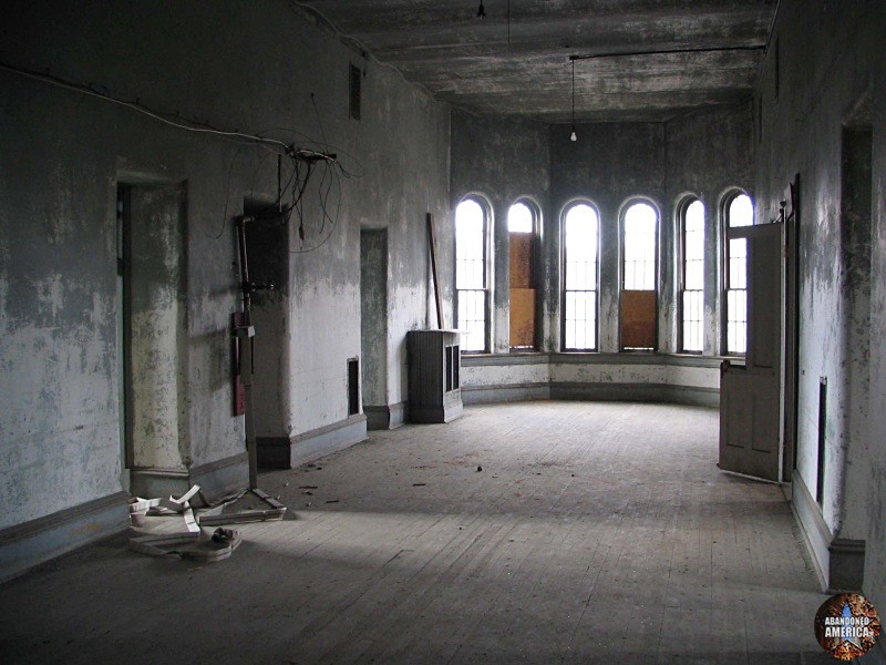  - Athina State Hospital*