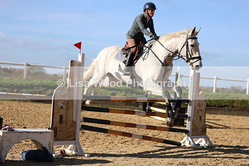 3E7A5739 - Class 7: Senior Newcomers/1.10m open