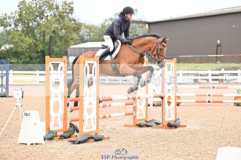 250917-110057-00196 - Cls 1 British Novice and 90cm Open