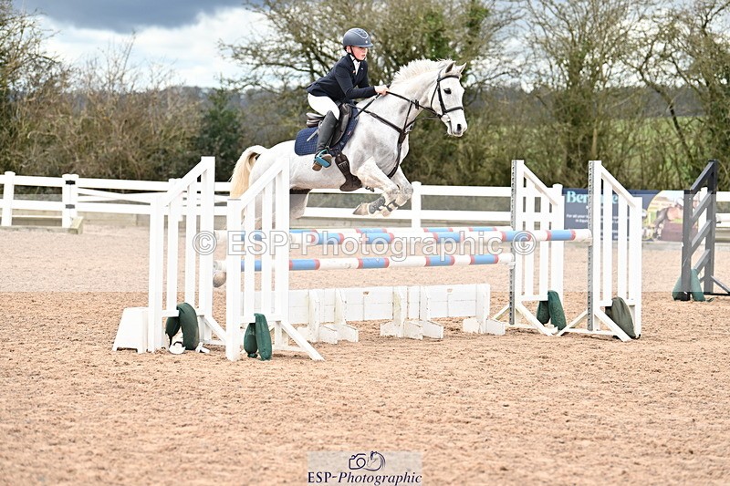 240310A-121842-02419 - Cls 5 Pony Newcomers and 1m Open