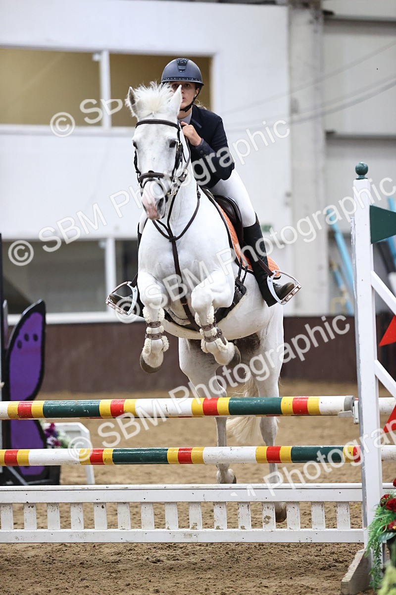 SBM_001177 - Class 5 - Blue Chip Pony Newcomers 1.00m Open