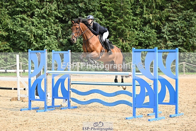 240818-152607-05204 - Cls 12A Snr Foxhunter & 1.20m Open
