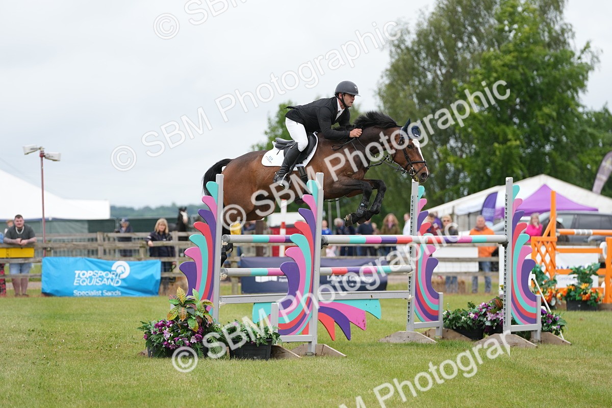 SBM_03267 - Class 201 - British Horse Feeds Speedi Beet Horse of the Year Show Grade  C