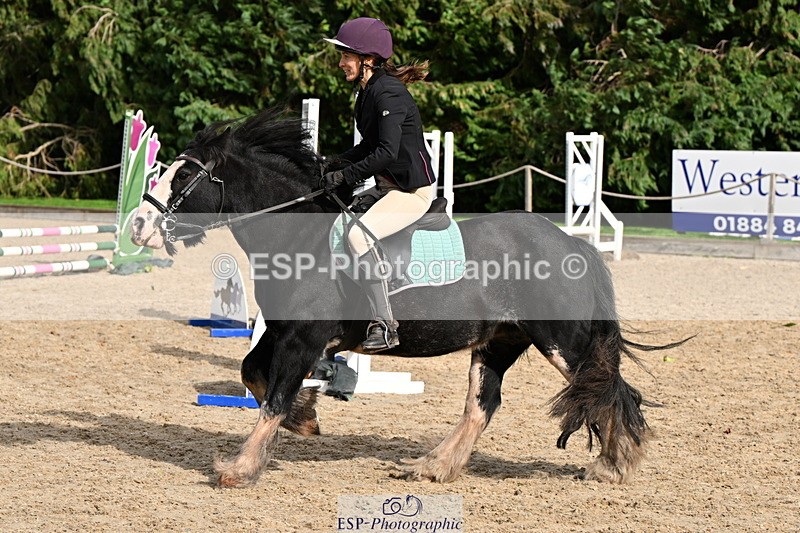 251004A-140202-01413 - Classes 6 & 7 60cm