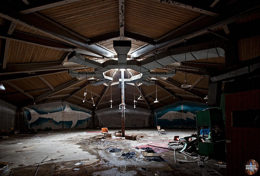  - The Abandoned Aquarium