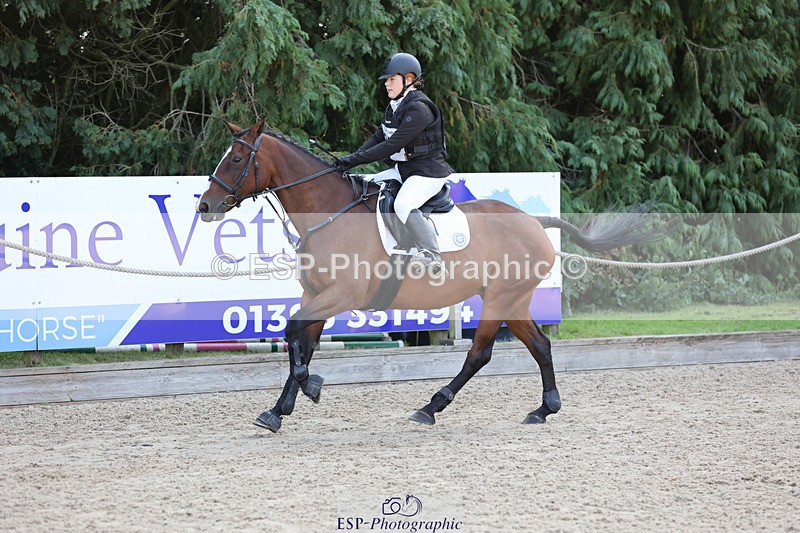 240823X-101452-15431 - 60cm R1 10.00 to 11.30