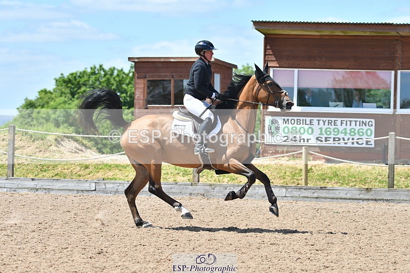 240609A-123349-05227 - Cls 18 Snr Newcomers and 1.10m Open