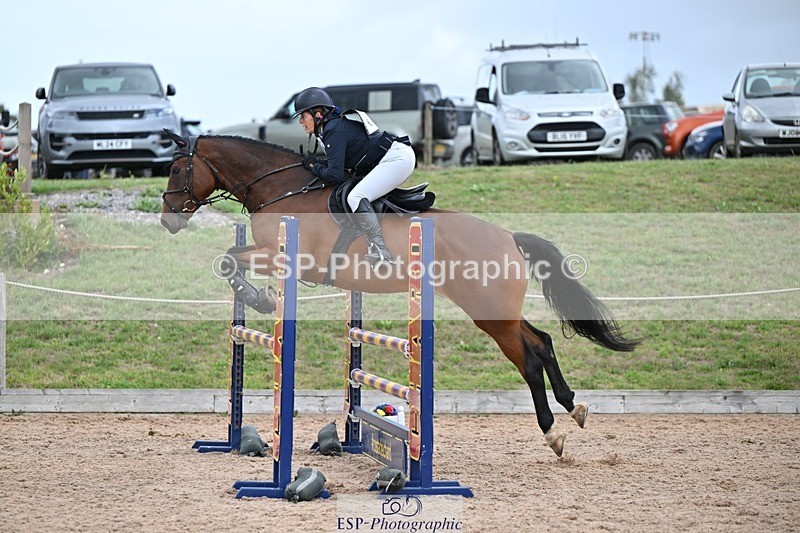 250831-120444-08079 - M-606-Caroline.Howie