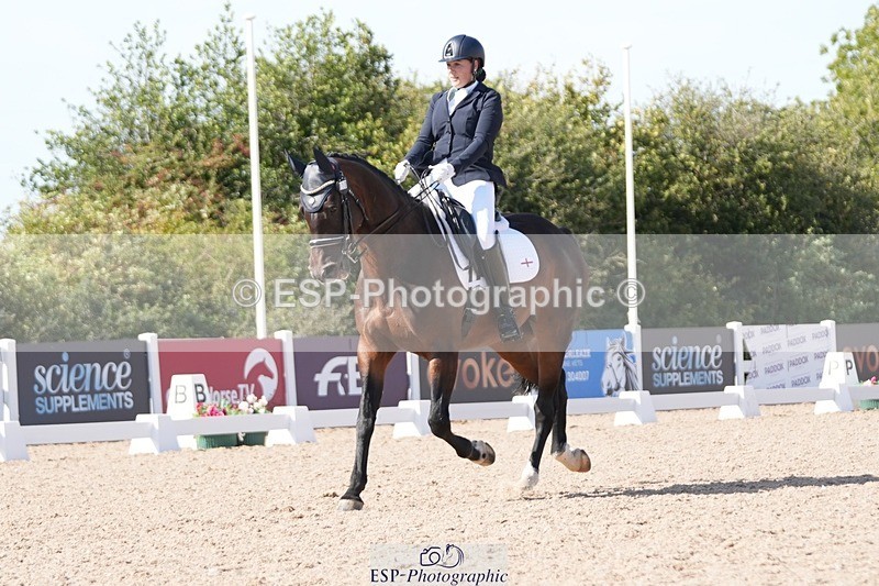 250906-152643-04741 - 110-Chelsea.DonovanFrankie.zenturio