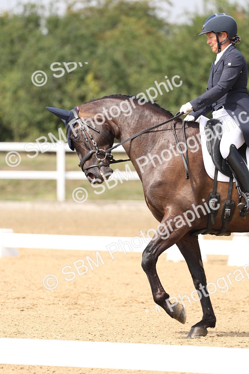 SBM_007290 - Class 9 - FEI INT I - 13.37-14.33