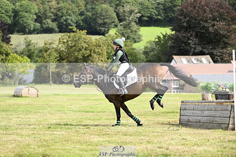 240825X-104831-31440 - 70cm XC 10.00 to 11.00