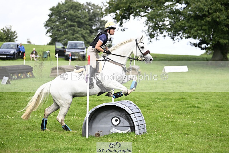 240804-155138-18429 - 606-Kate_Jupp-CARROWNURLAUR_PRIDE