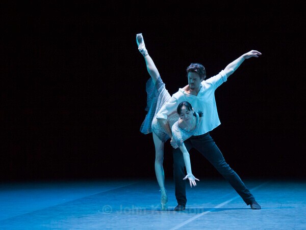  - Lucia Laccara and Matthew Golding - Finding Light