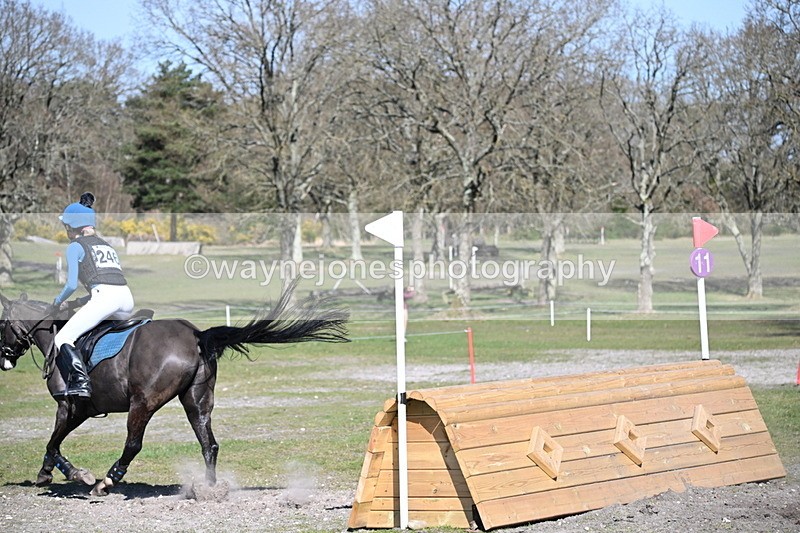 WJ6_3727 - Time 12:36 to 12:55