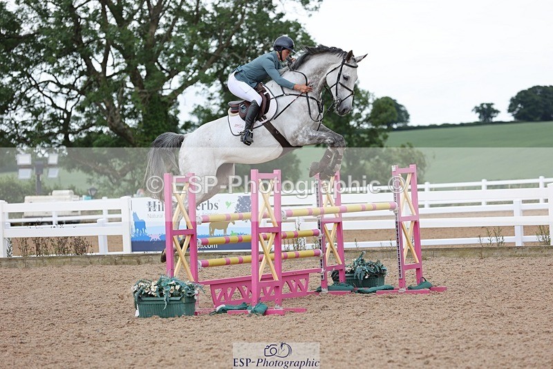 250625-151117-01326 - Cls 6 Foxhunter and 1.20m Open