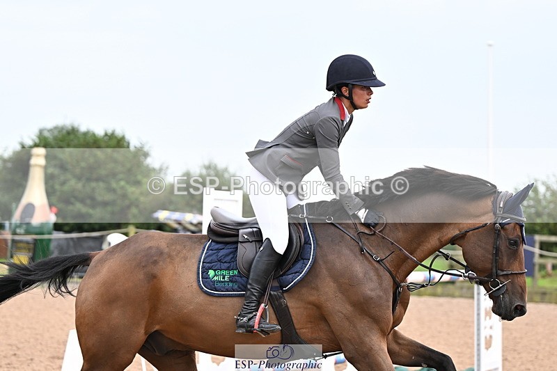 240828A-161552-01314 - Cls 5 Snr Foxhunter and 1.20m Open