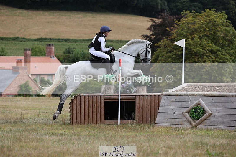 250802A-111614-01706 - A-014-Mia.Hughes-KILNHANGERS.LITTLE.GEM