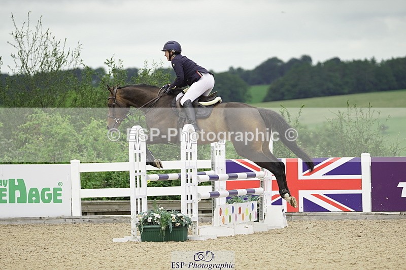 230728A-123422-01861 - Cls 9 85cm Amateur Quali