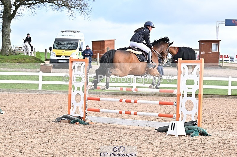 251119-115759-00310 - Cls 3 Snr 1.05m Open