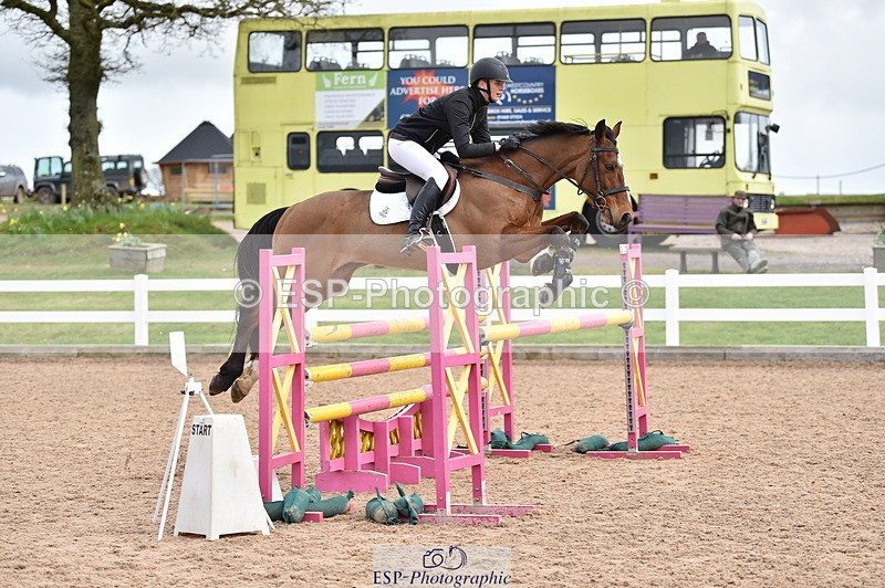 240327A-125252-00465 - Cls 4 Newcomers and 1.10m Open