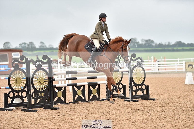 231011A-141114-00661 - Cls 5 Foxhunter & 1.20m Open