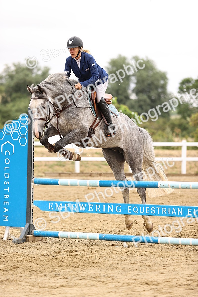 SBM_024718 - Class 9 - Senior British Novice - 90cm